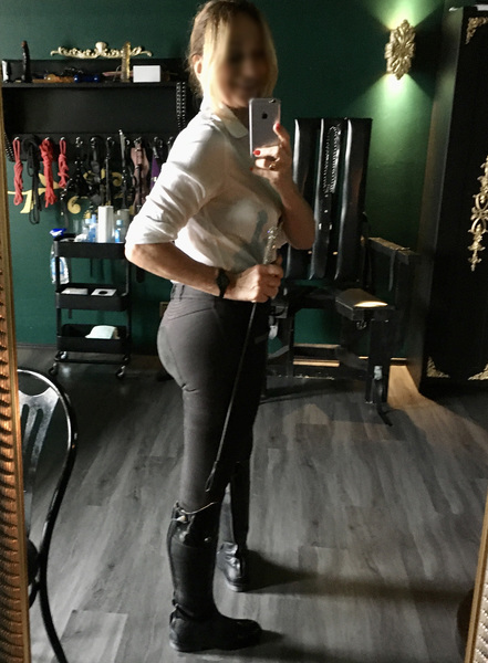 Lady Tizana - Reitoutfit