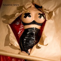 Nadine SIXX - 114